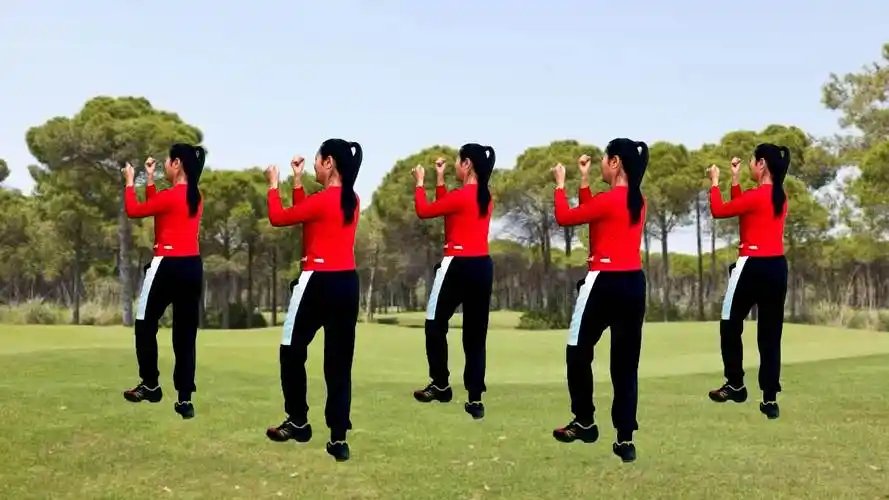 热歌劲舞《天蓝蓝》小跳步相结合不美都不行