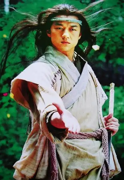 令狐冲(李亚鹏)