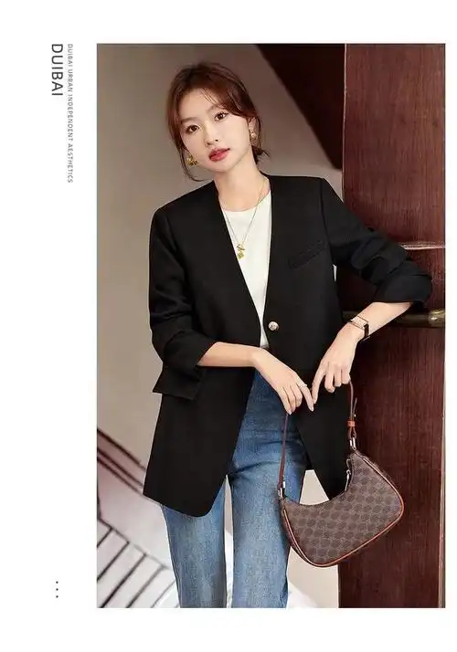 小香风白色西装外套女秋季新款休闲气质小个子大码宽松无领小西