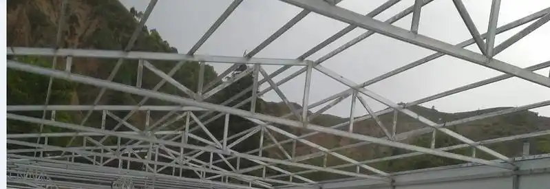 15米跨距轻钢结构人字梁如何做