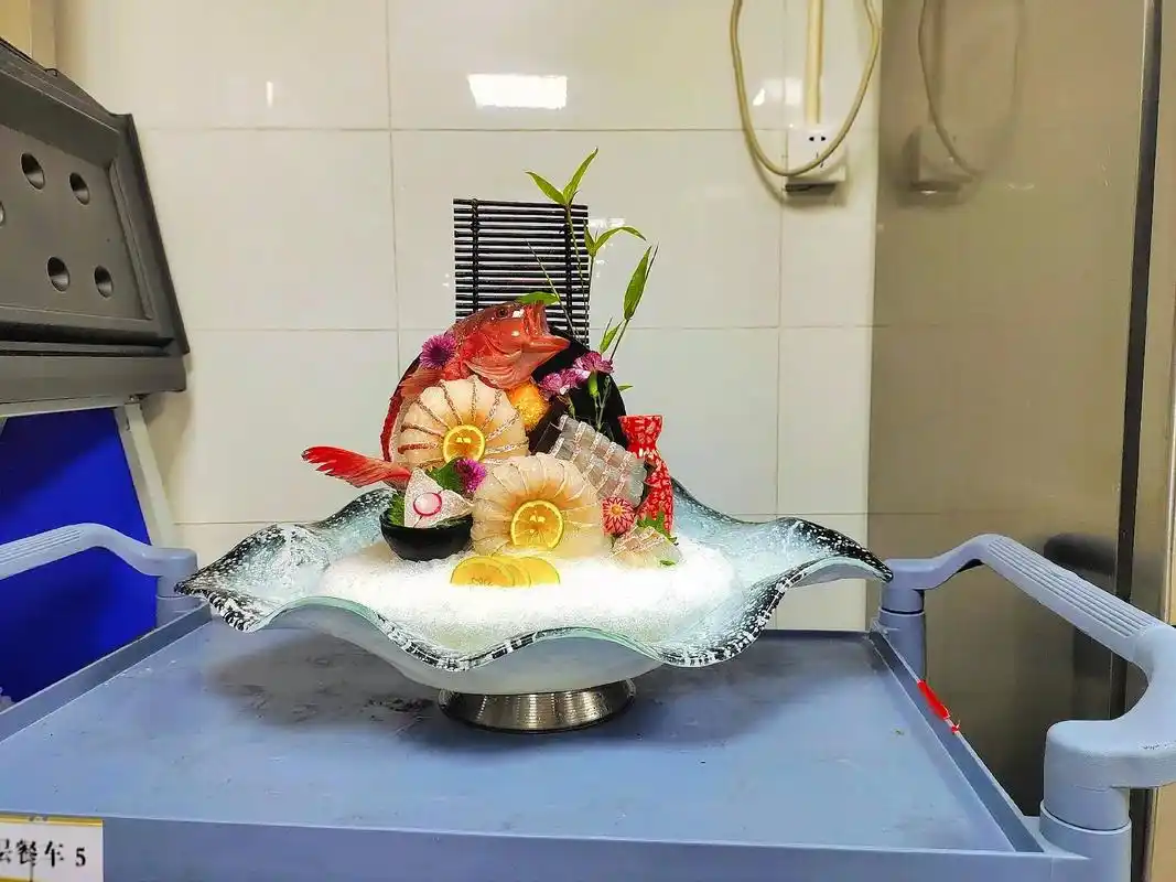 东星斑姿造摆盘步骤图,做的不好,仅供参考.#海鲜姿造 #图文 - 抖音