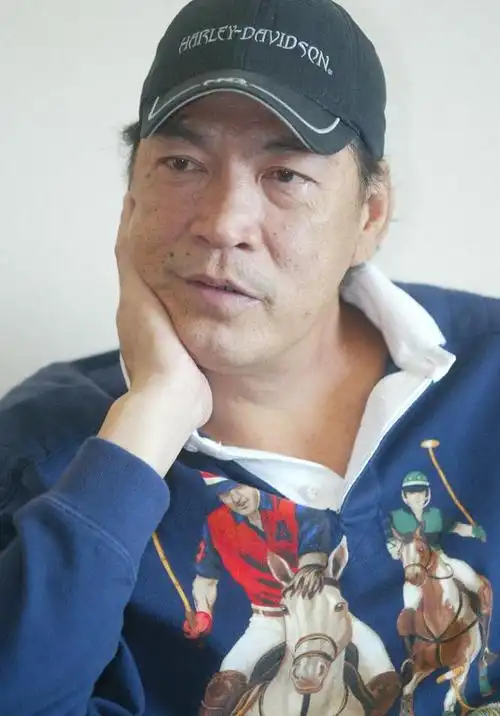 港片 反派最后掉进硫酸 大傻鼻咽癌逝12年(2)