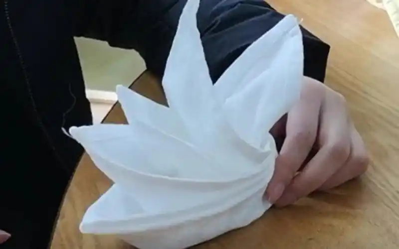 餐巾折花餐巾折花帆船