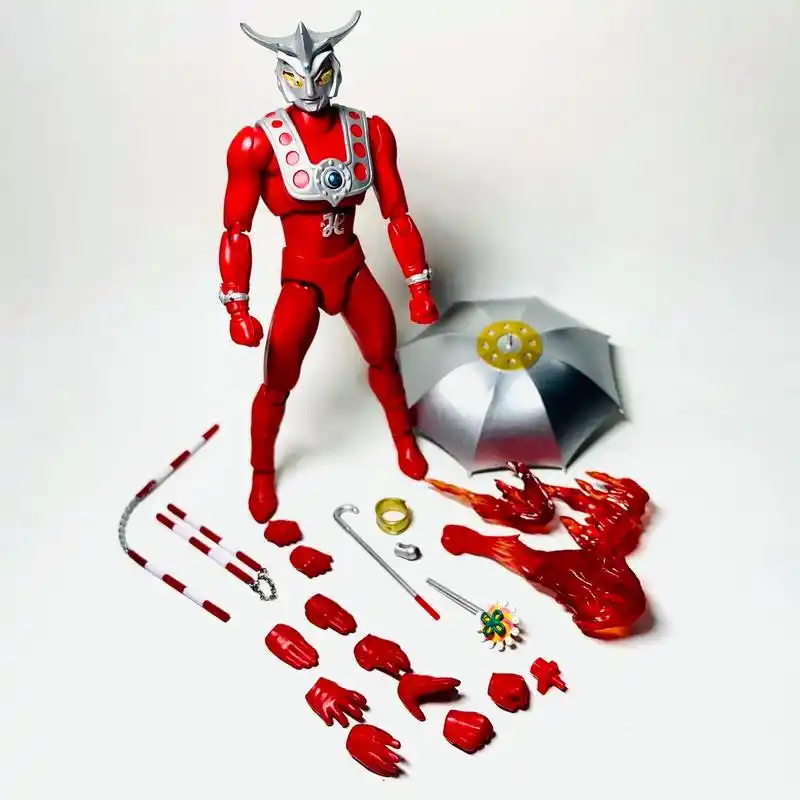 翻模ultra-act雷欧奥特曼2.0.翻模主要在于头灯为绿 - 抖音