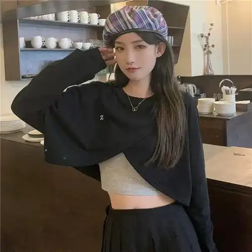 高腰卫衣漏肚脐上衣韩版春秋装设计感小众短款性感露脐t恤女长袖