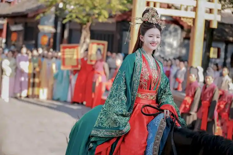 细数可圈可点的古装女神,类型不同,造型各异,各有风采|古装|赵露思