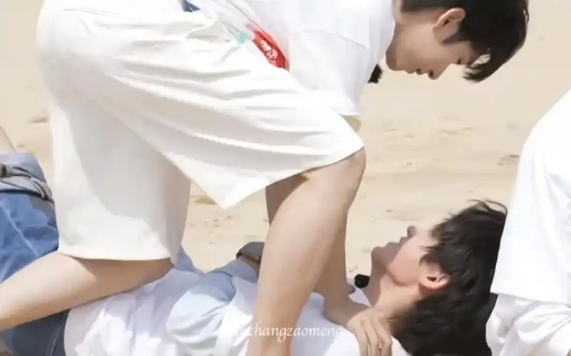 因为喜欢才来捣乱的【轩霖轩|盆樱|bittersweet|怨种|宋亚轩|贺矩霖