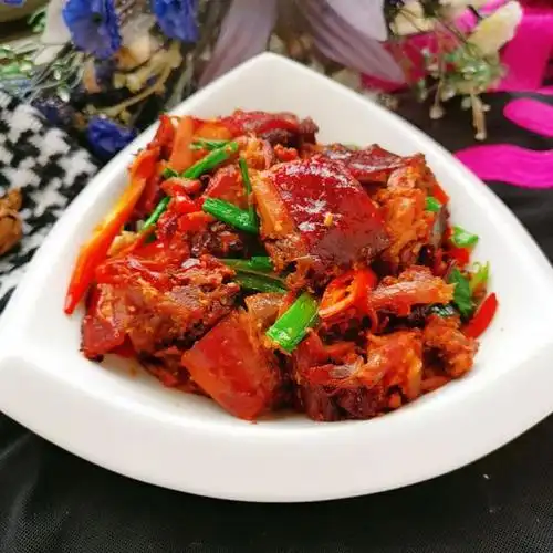 爆炒烤鸭,香气四溢,下酒棒极了