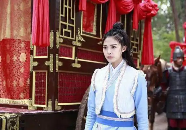 狐狸的夏天韩君瑶扮演者是谁 王妍之个人资料简介