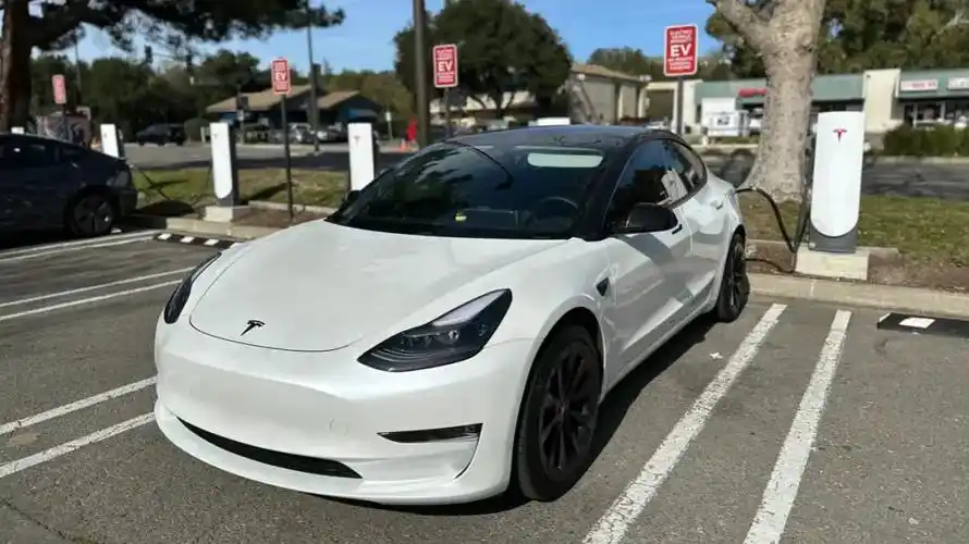 特斯拉roadster 2,加速给了s,前脸儿给了3_懂车帝