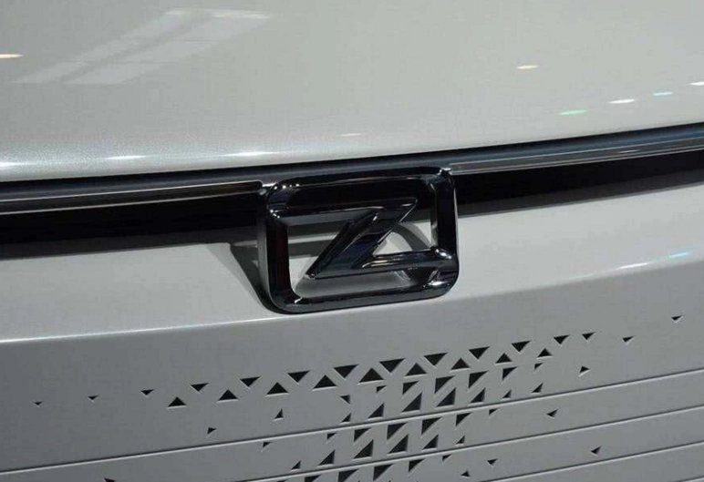 国内最丑的5个汽车车标!比亚迪入选,第一个长的很像"姨妈巾"