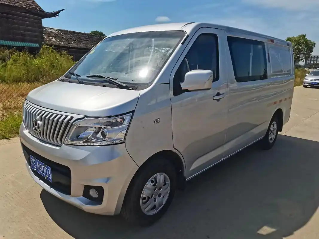 长安睿行m80货运版面包车,车20年10 - 抖音