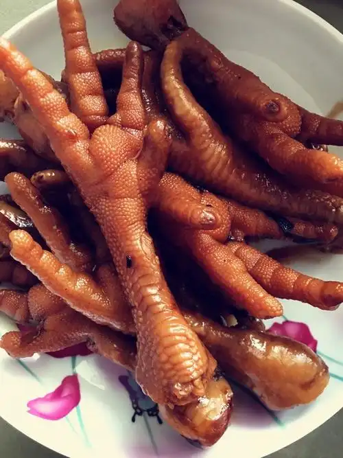 王小事儿597做的卤鸡爪