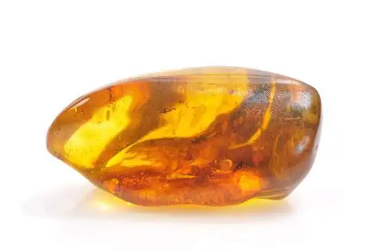 琥珀原石伪装猫砂入境两水客被查