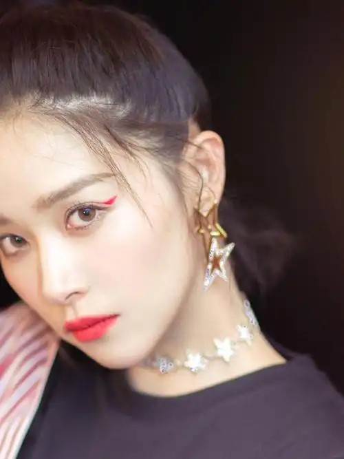 阚清子谈起前任要让他以后打开电视就是我