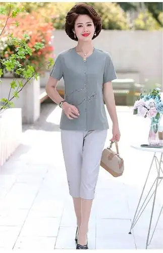 中老年女装夏装t恤妈妈装时尚休闲开衫衬衣夏季短袖奶奶装上衣c