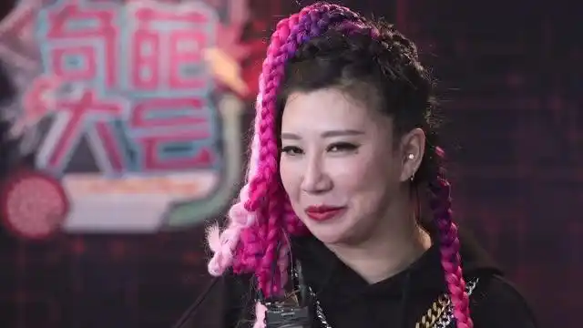 范湉湉坚信自己的梦想,乐观的心态和爽朗的性格,一路越走越甜!