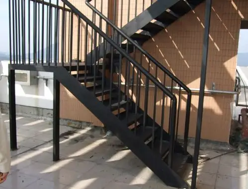铁艺楼梯