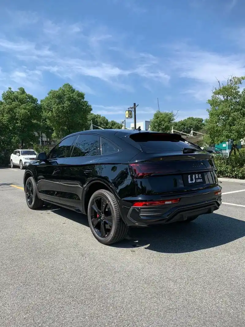 q5l0393全车黑化95#黑武士风格 99案例分享:奥迪q5l黑武士