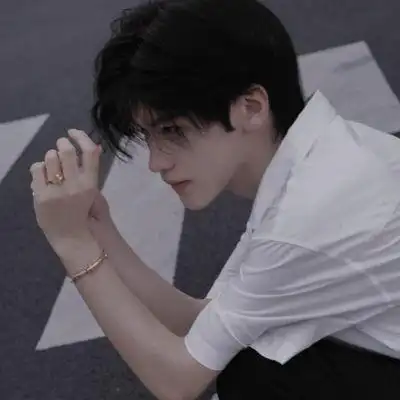 高冷男生真人帅气头像