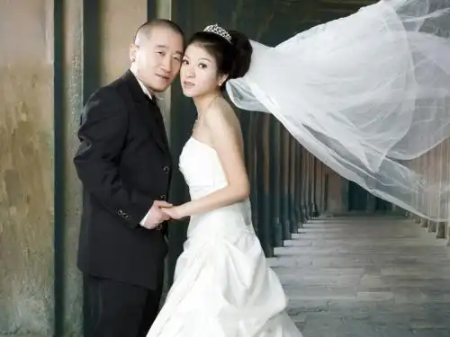 李保田之子李彧今日迎娶南充姑娘陈燕琳