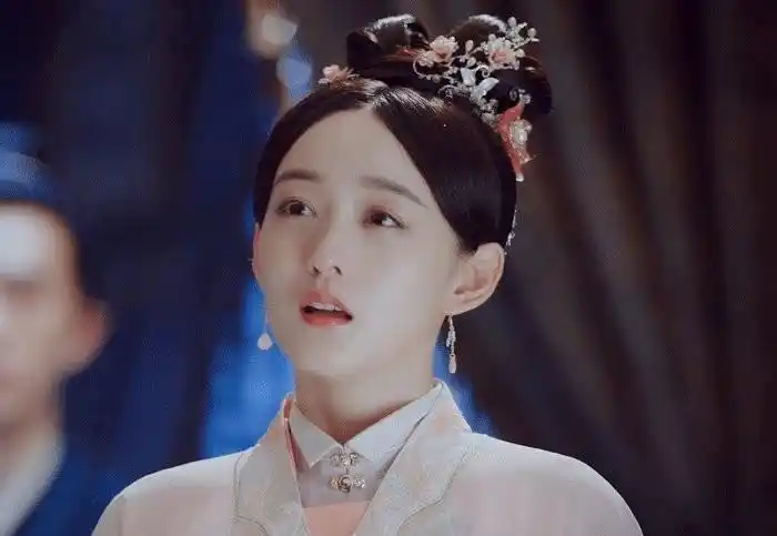 因锦心似玉乔莲房太气人何泓姗被粉丝集体催演好人发文立flag