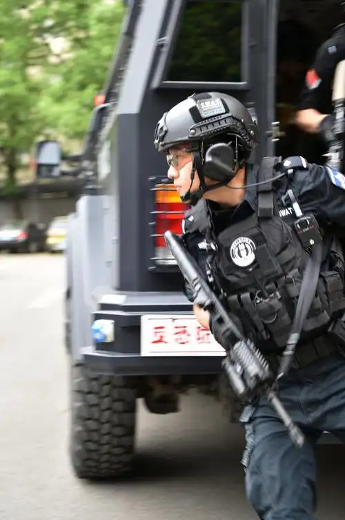 公安特警神速出击