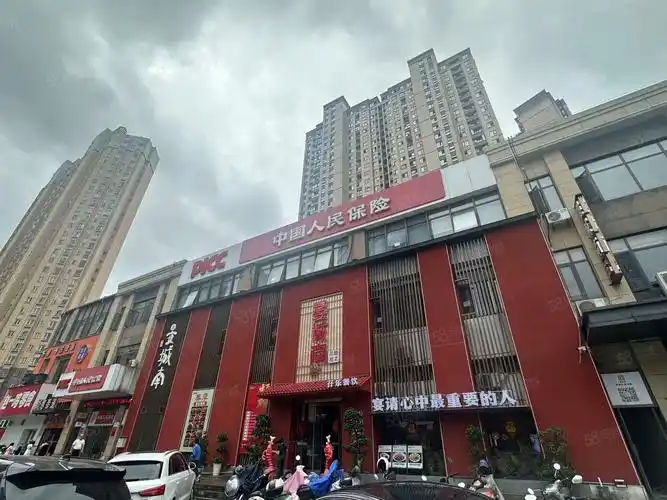 查看全部图片(19张)位置 - 章江新区区 - 新赣州大道 鹏欣水游城-赣州