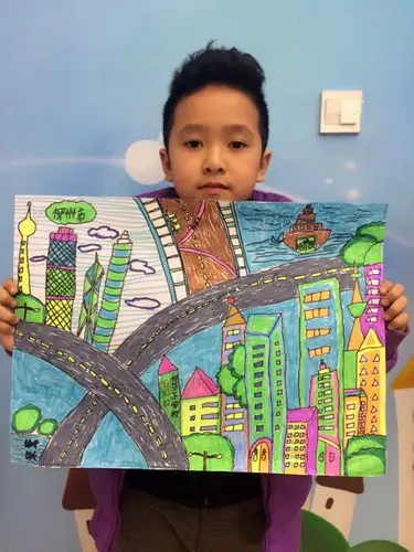 其它 石金鑫在木子画室寒假班 金鑫是个认真细腻的孩子,热爱画画,热爱