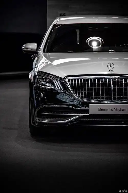 迈巴赫s加长版,这就是身份的象征