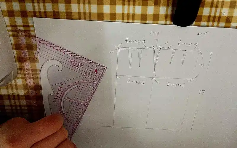 育克褶裥裙2结构制图