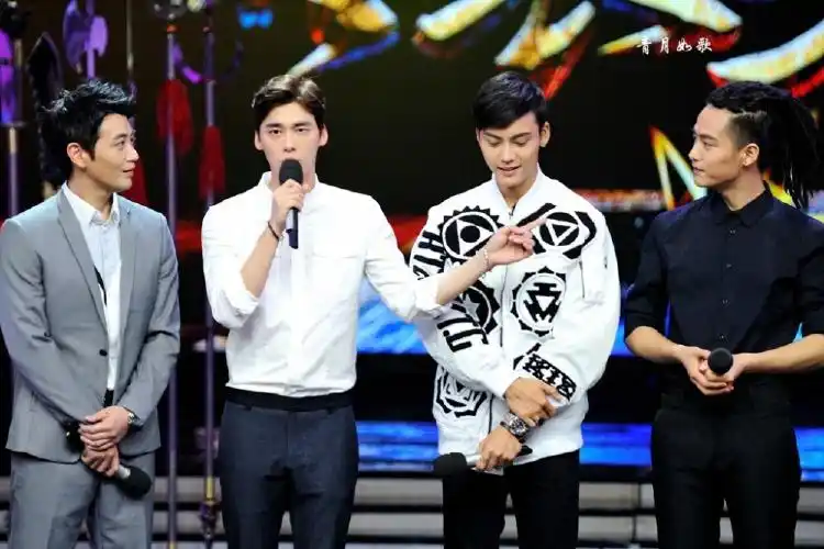 陈伟霆李易峰张智尧马天宇