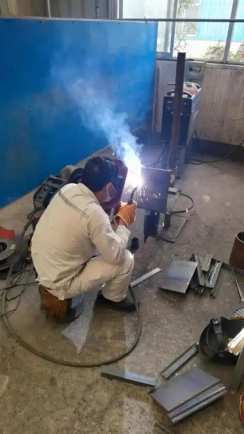 药芯焊丝立焊单面双面成型