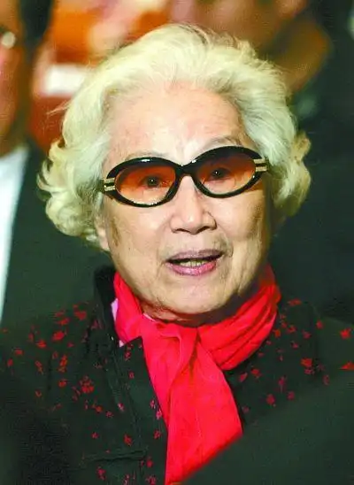 "南国红豆"红线女(组图)