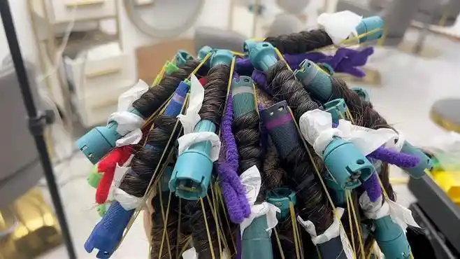 快速教会你,卷羊毛卷的正确排杠技巧和方法-时尚视频-搜狐视频