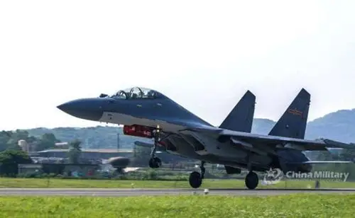 美媒:中国歼16刷隐身涂料性能也只能提高几个百分点