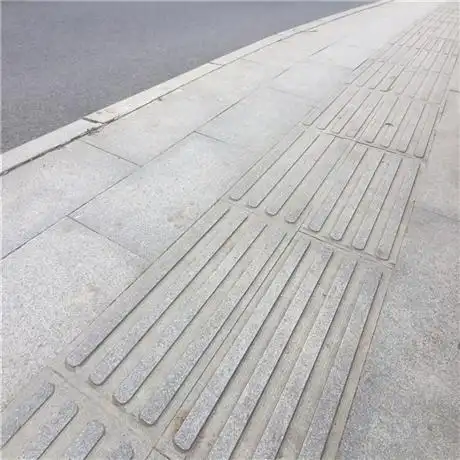 芝麻白盲道石 厂家定制 芝麻白花岗岩