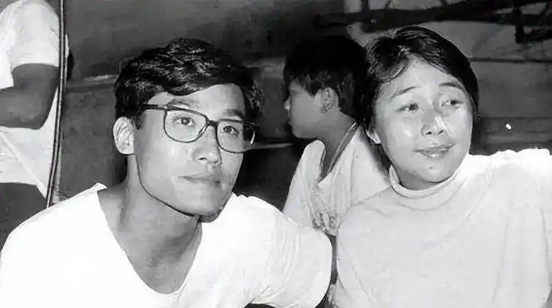 因一句我是中国人,梁家辉被封杀,沦落到街头摆摊!