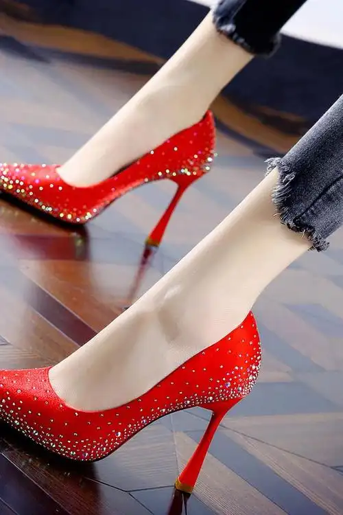 韩版水钻尖头性感红色高跟鞋女21夏季新款天天大东名媛风细跟单鞋