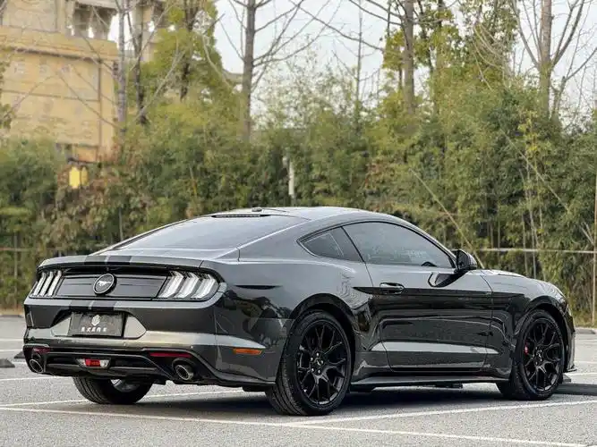 99 心动瞬间 | 20 款福特野马,性价比超高_mustang社区_易车社区