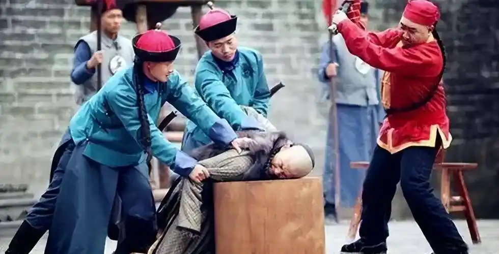 斩首的瞬间是身体感觉头掉了,还是头感觉身体不见了_拉瓦锡_死刑_意识