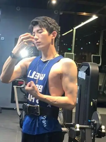 宅家健身不是梦专业教练入驻虎牙一起来轻松燃脂