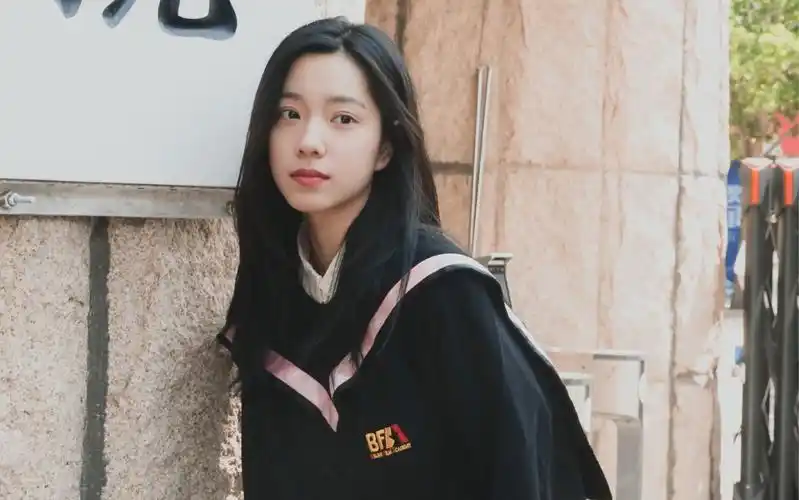 【庄达菲】"毕业快乐,这个夏天!