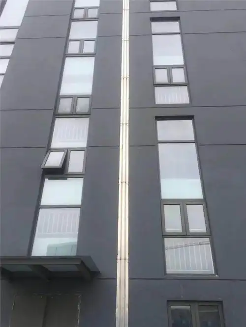 建筑成品外墙变形缝盖板经销商供应铝合金变形缝盖板