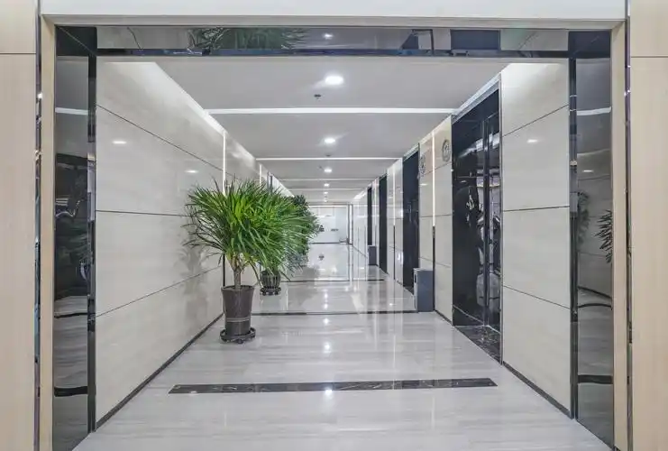 景峰国际267平320平精装带家具超高区 付款灵活,太原小店亲贤茂业天地