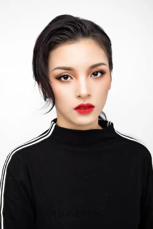 女生会化欧美妆有多美,有多绝!-毛戈平形象设计艺术学校