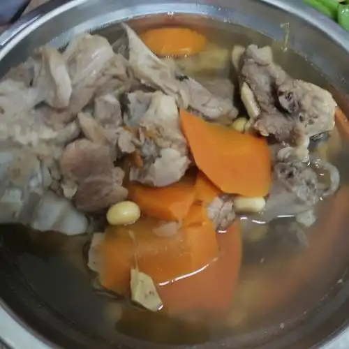 回去煲汤,无公害真是物以稀为贵,外面买的都没有自己家种的有崩大碗味