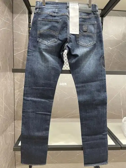 阿玛尼ax男士新款牛仔裤五折折后1000