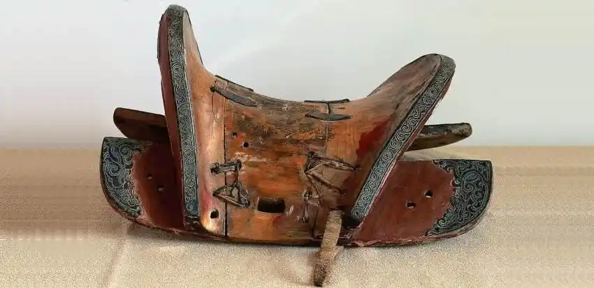 如何鉴定马鞍的真假