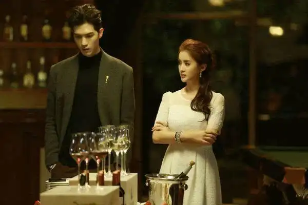 郑媛元点亮男神时代拼命三娘为戏加分